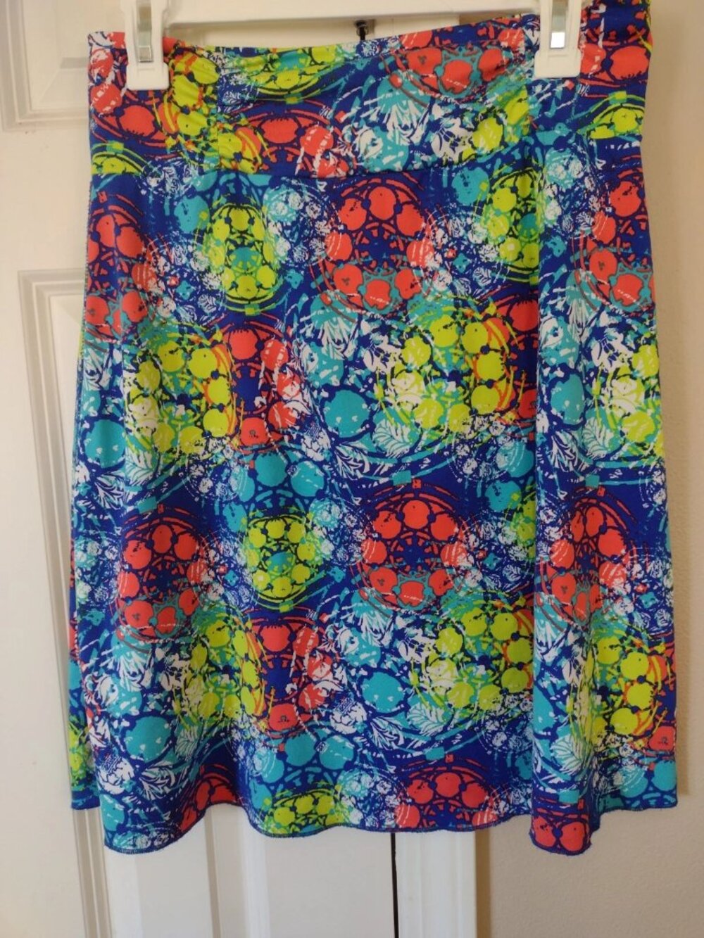 Lola by AFG A-Line Skirt S Knee Length Multicolor Abstract Knit Stretch Pull-On